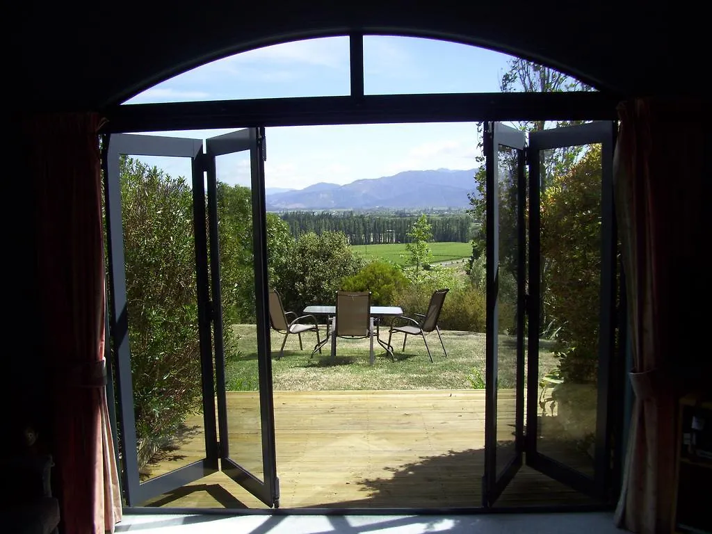 Omaka Heights Bed & Breakfast Renwick